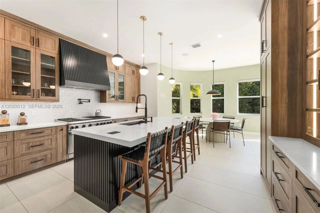 4 of 26 - 2181 N Bay Road, Miami Beach, FL