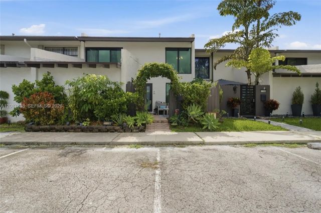11116 Sw 70th Terrace, Miami