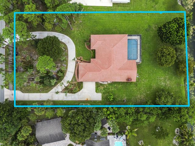 4 of 48 - 627 Marginal Road, West Palm Beach, FL