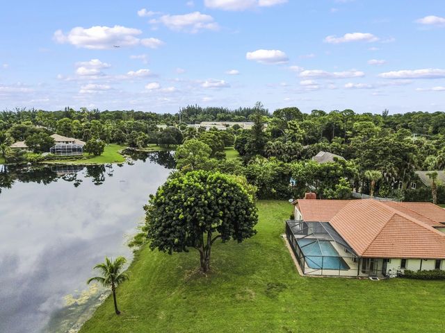 5 of 48 - 627 Marginal Road, West Palm Beach, FL