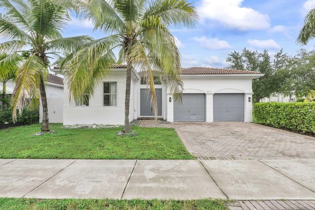 8911 Nw 178th Lane, Hialeah