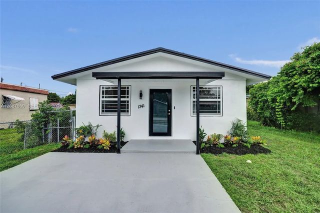 1341 Nw 75th Street, Miami