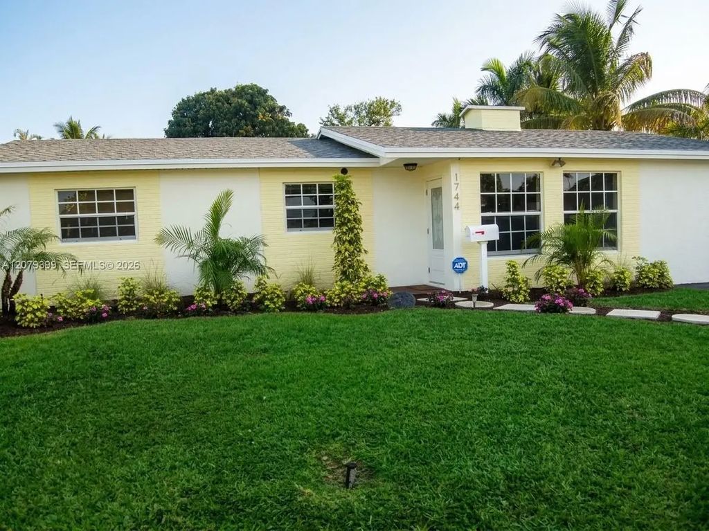 1744 Sw 4th Street, Fort Lauderdale