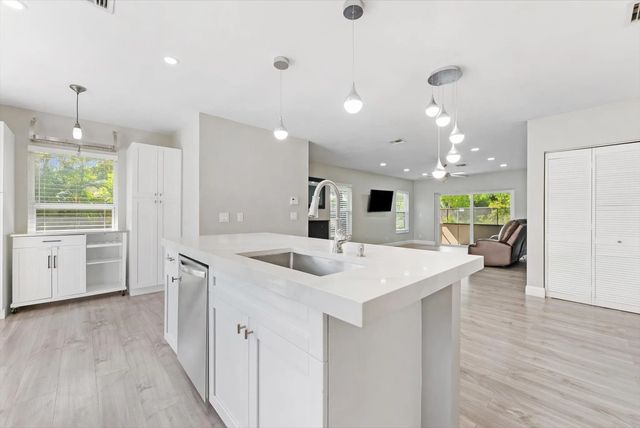 3 of 27 - 191 Se 1st Circle, Boynton Beach, FL