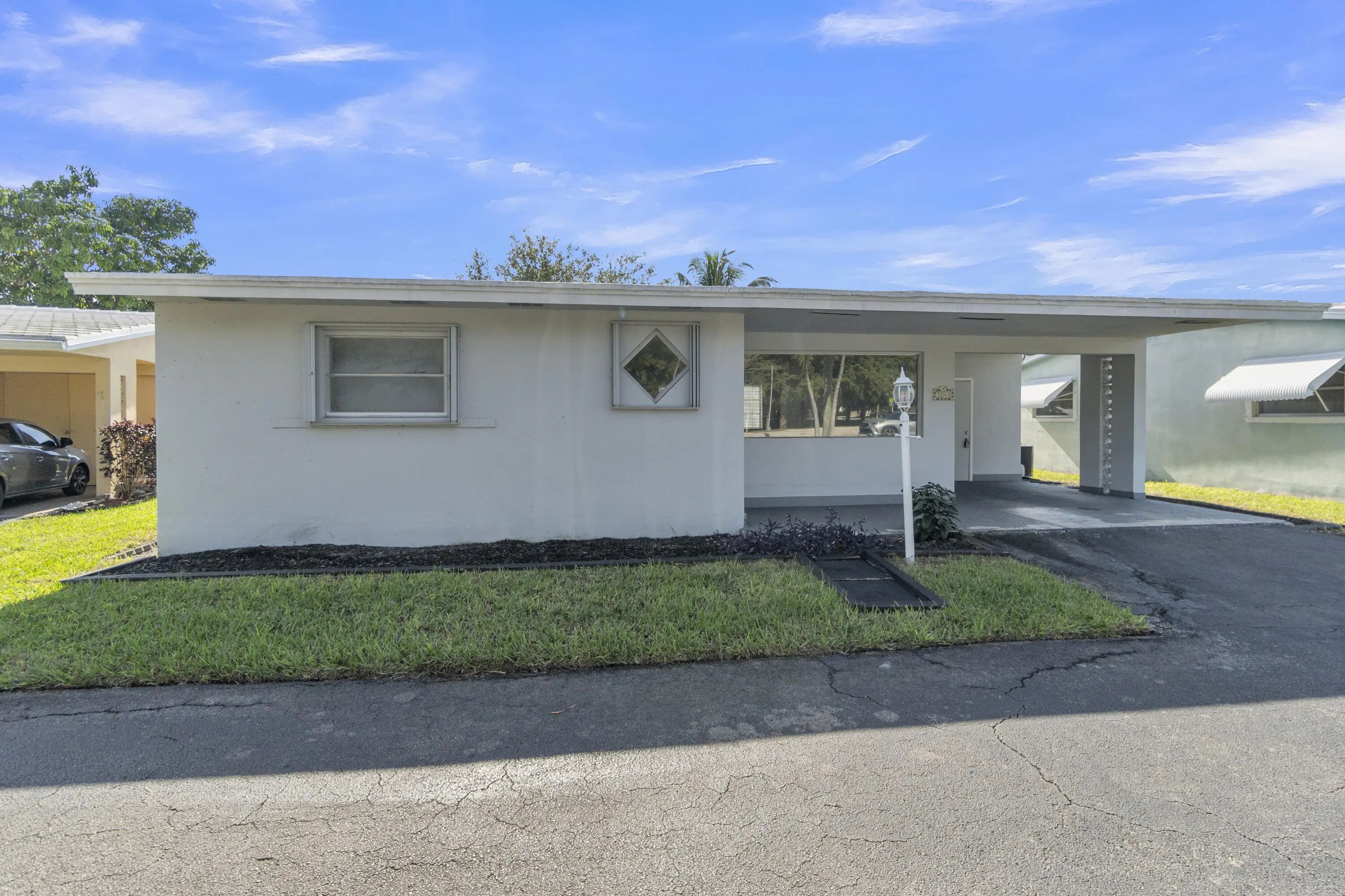 3240 Sheridan Lane #117, Hollywood