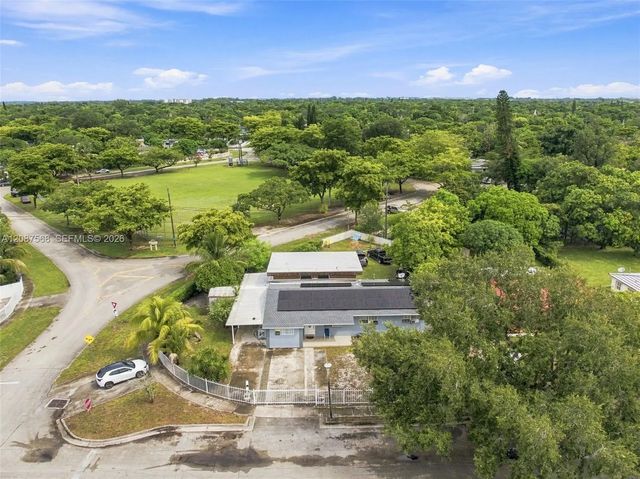 3 of 34 - 1299 Nw 120th Street, North Miami, FL