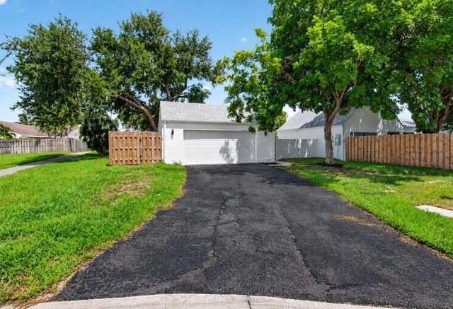 3 of 87 - 905 Nw 21st Way, Delray Beach, FL