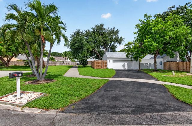 5 of 87 - 905 Nw 21st Way, Delray Beach, FL