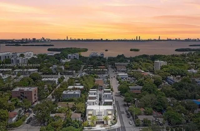 521 Ne 61st Street, Miami