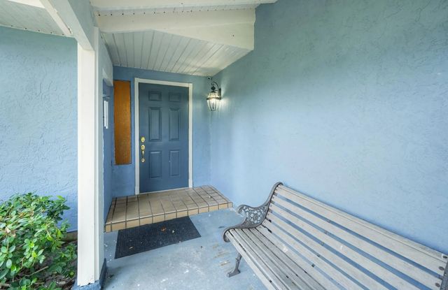 4 of 29 - 1738 Sw Beeker Street, Port St. Lucie, FL