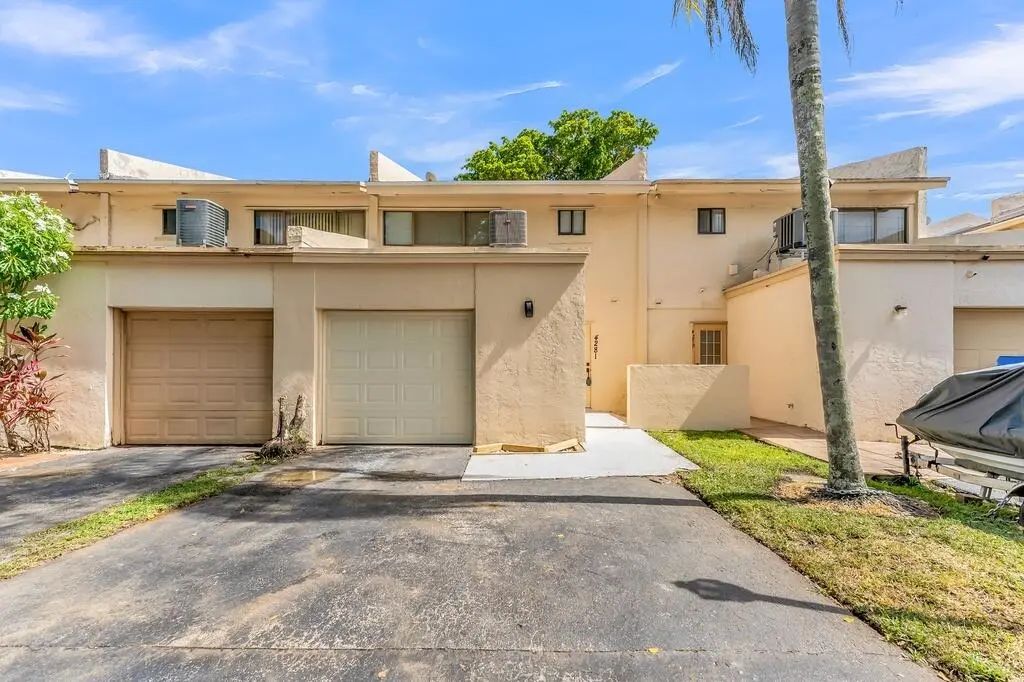 4281 Nw 76 Avenue, Davie
