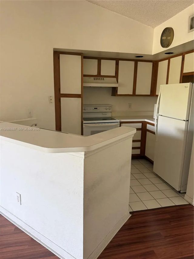 2 of 12 - 437 Vista Isles Drive #2223, Sunrise, FL