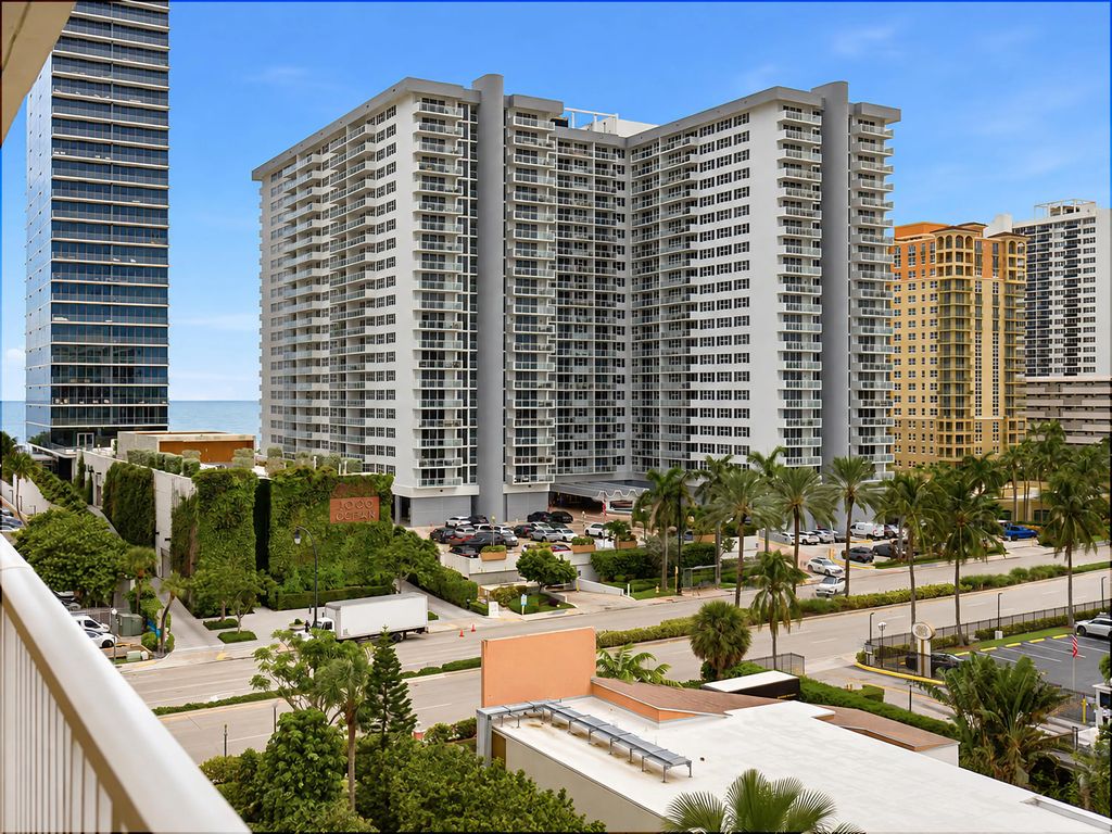1985 S Ocean Drive #6g, Hallandale Beach
