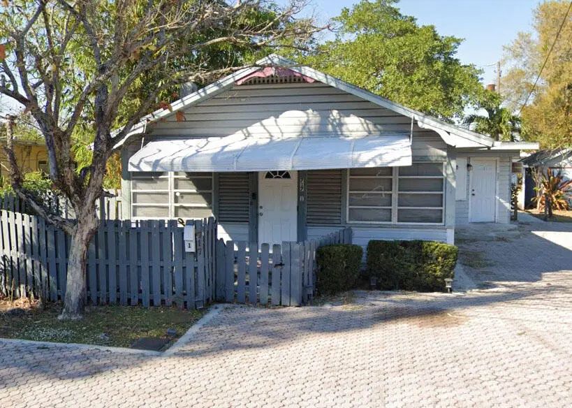 717 Sw 2nd Court, Fort Lauderdale