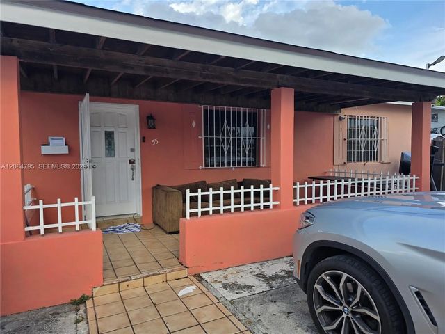 55 Sw 60th Court, Miami