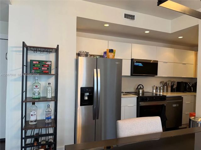 2 of 10 - 737 Jefferson Avenue #303, Miami Beach, FL