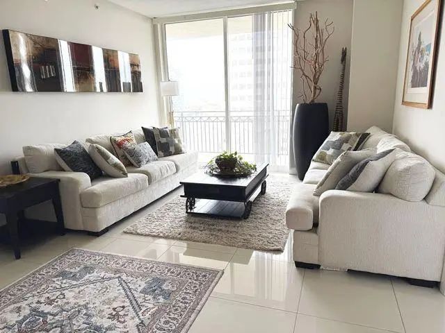 3 of 20 - 550 Okeechobee Boulevard #1008, West Palm Beach, FL