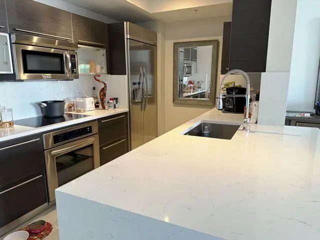 5 of 20 - 550 Okeechobee Boulevard #1008, West Palm Beach, FL