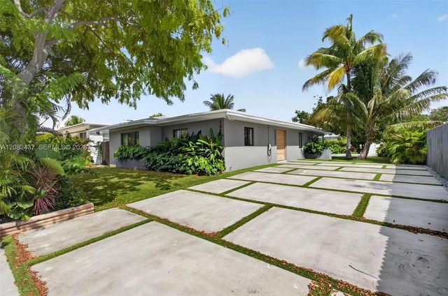 2 of 40 - 1215 Ne 110th Street, Miami, FL