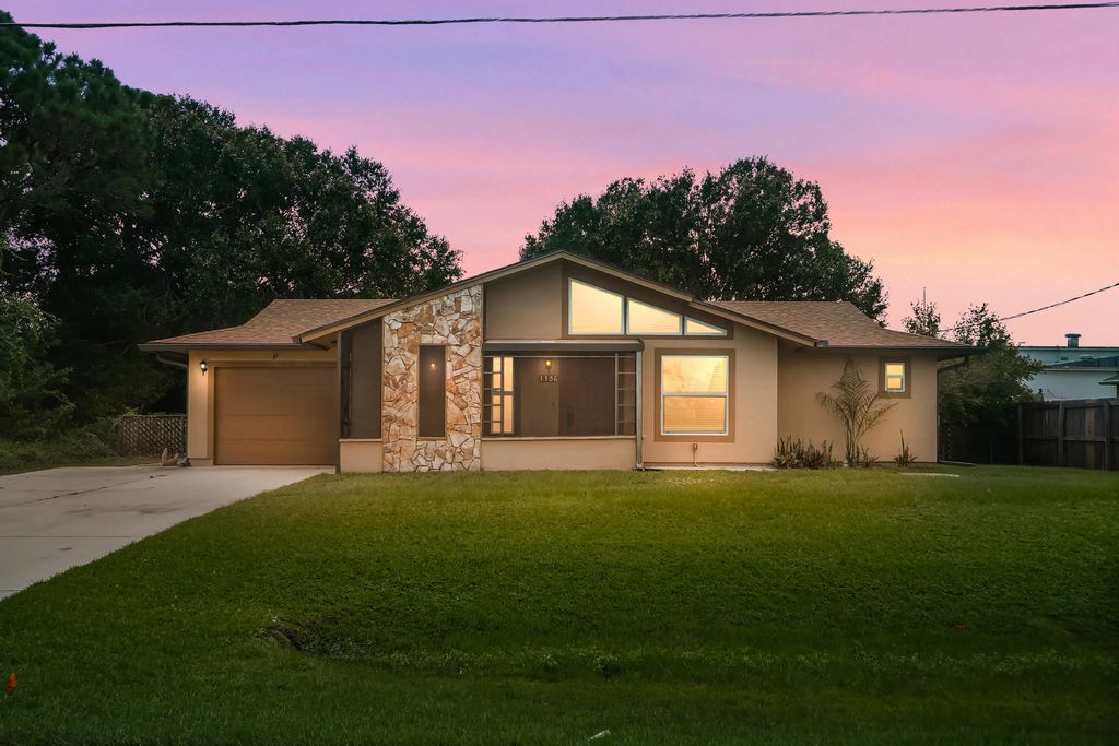 1156 Sw Coleman Avenue, Port St. Lucie