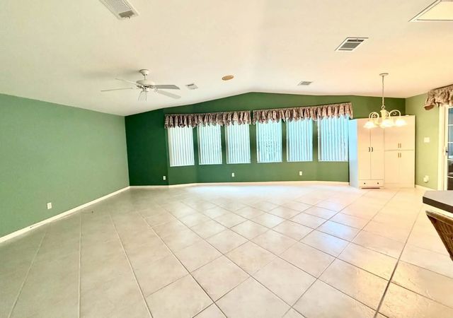 3 of 31 - 8110 9th Hole Drive, Port St. Lucie, FL