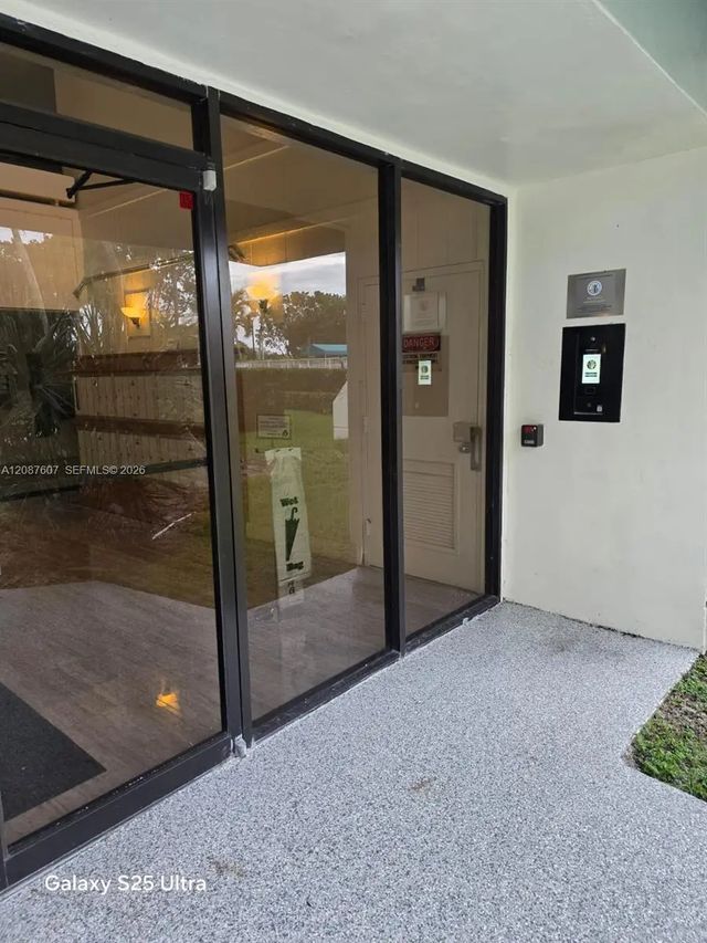 3 of 28 - 301 Racquet Club Road #310, Weston, FL