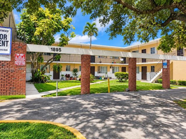 1895 Nw 35th Street, Miami