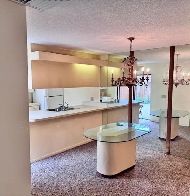2 of 14 - 217 Live Oak Lane, Boynton Beach, FL