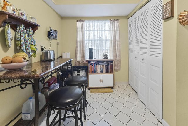 5 of 23 - 1470 Nw 80th Avenue #apt 204, Margate, FL
