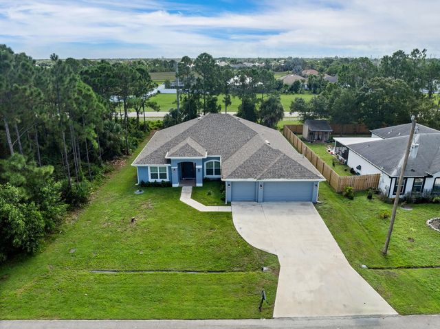 5 of 39 - 5863 Nw Carovel Avenue, Port St. Lucie, FL