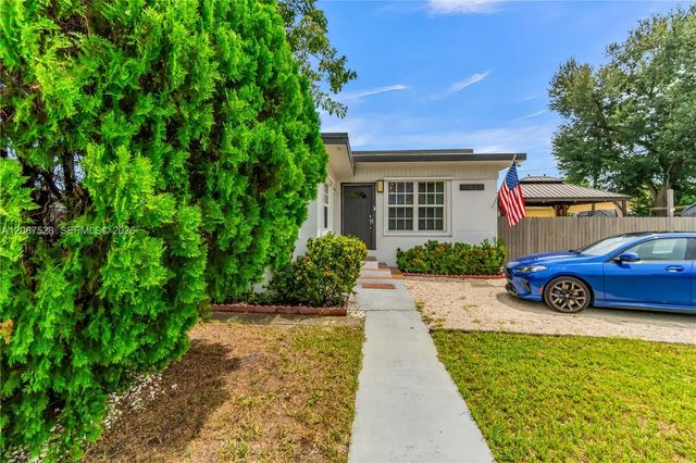 3 of 44 - 11831 Nw 5th Avenue, Miami, FL