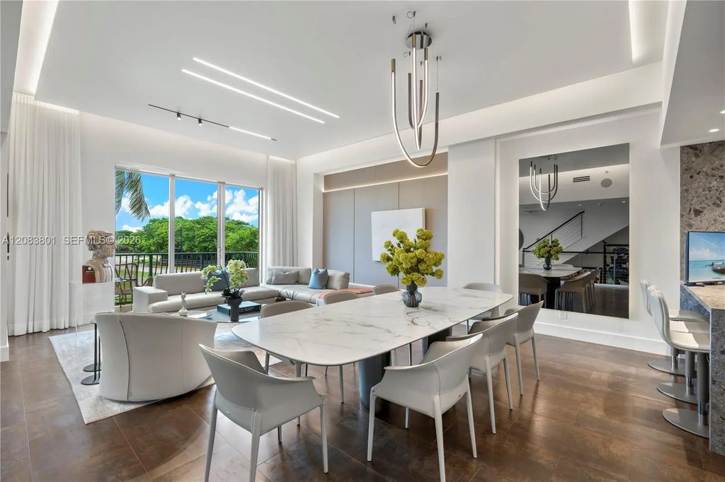 3501 N Ocean Drive #v5, Hollywood