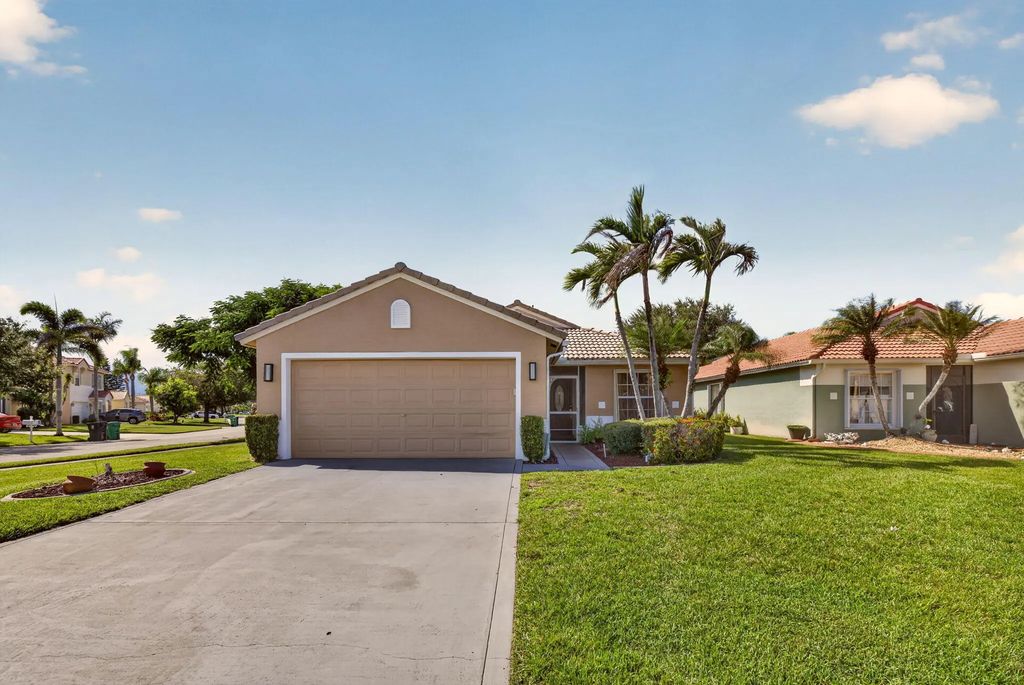 628 Stanford Lane, Port St. Lucie