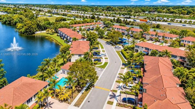 3 of 47 - 220 Riverwalk Circle, Sunrise, FL