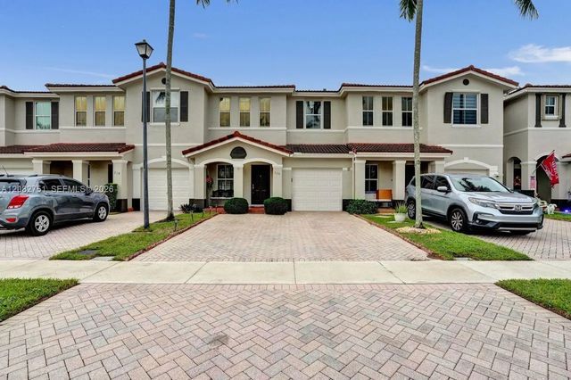 4 of 47 - 220 Riverwalk Circle, Sunrise, FL