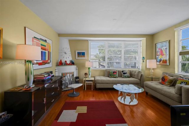 4 of 24 - 1525 Meridian Avenue #202, Miami Beach, FL
