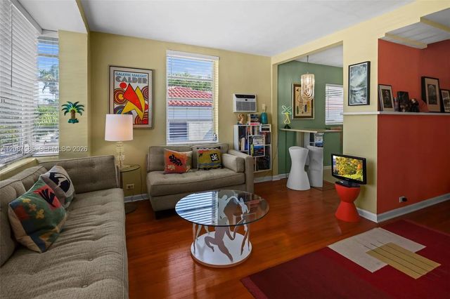 5 of 24 - 1525 Meridian Avenue #202, Miami Beach, FL