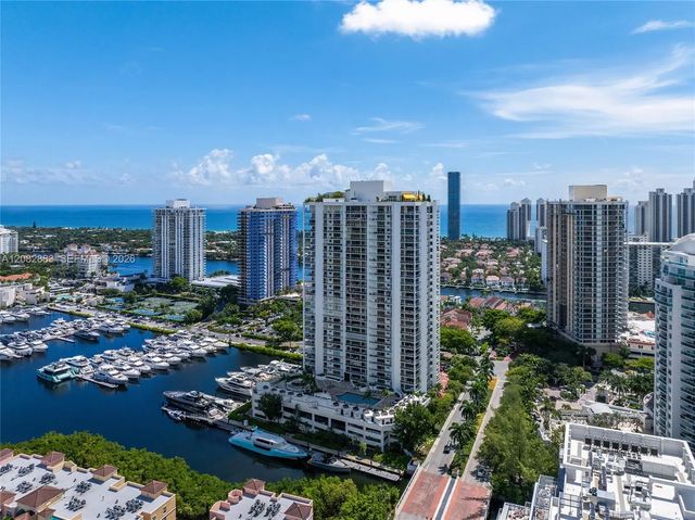 5 of 84 - 19500 Turnberry Way #tow-de, Aventura, FL