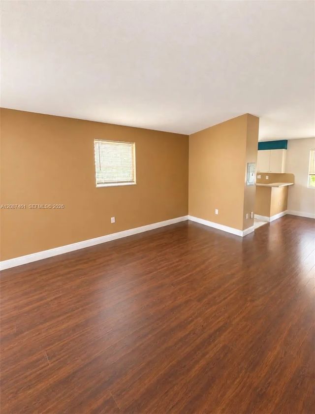 3 of 14 - 2650 Se 12th Place #201, Homestead, FL