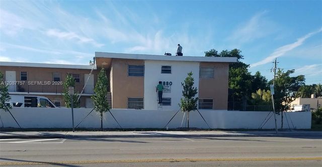 2 of 5 - 1880 Nw 36th Street, Miami, FL