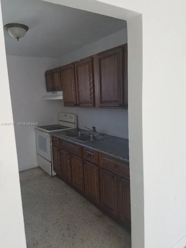 5 of 5 - 1880 Nw 36th Street, Miami, FL