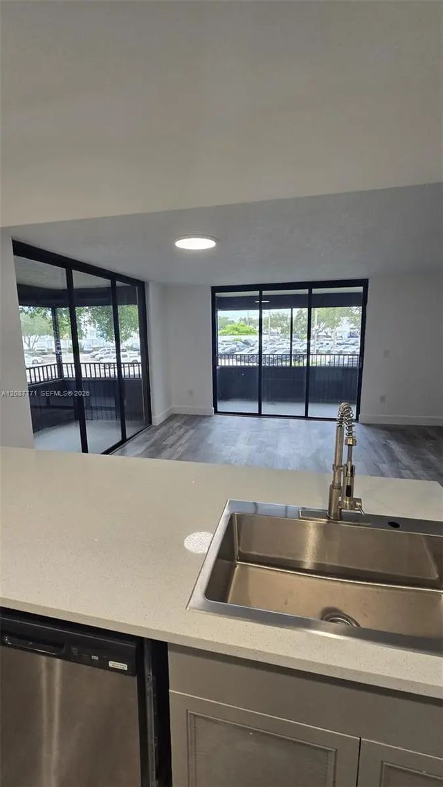 4 of 11 - 16220 Nw 2nd Avenue #211, Miami, FL