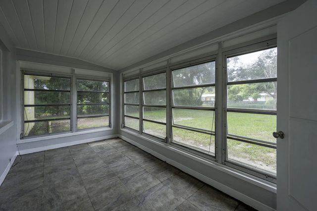 3 of 38 - 5136 Studio Drive, Zephyrhills, FL