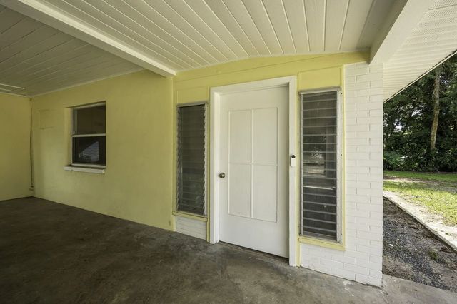 5 of 38 - 5136 Studio Drive, Zephyrhills, FL