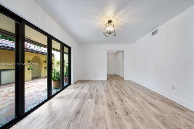 4 of 37 - 3871 Alcantara Avenue #74d, Doral, FL