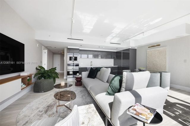2 of 33 - 1451 Brickell Avenue #1901, Miami, FL