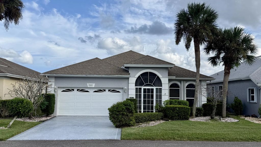 546 Nw Lambrusco Drive, Port St. Lucie