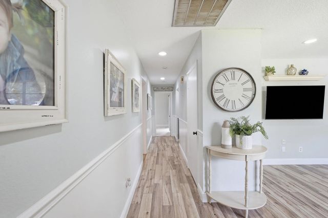 4 of 34 - 1710 Sw Wildcat Trail, Stuart, FL