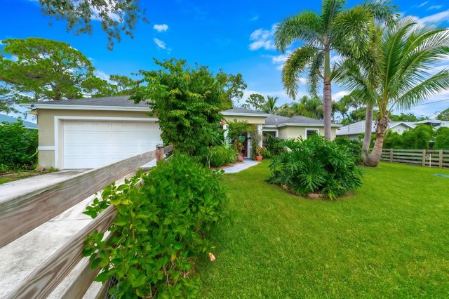 245 Sw De Gouvea Terrace, Port St. Lucie