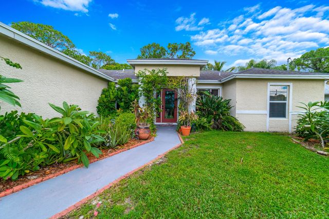 2 of 31 - 245 Sw De Gouvea Terrace, Port St. Lucie, FL